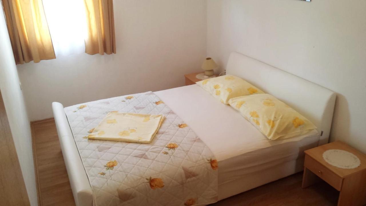 Apartments Sanda Tribunj Tribalj Habitación foto